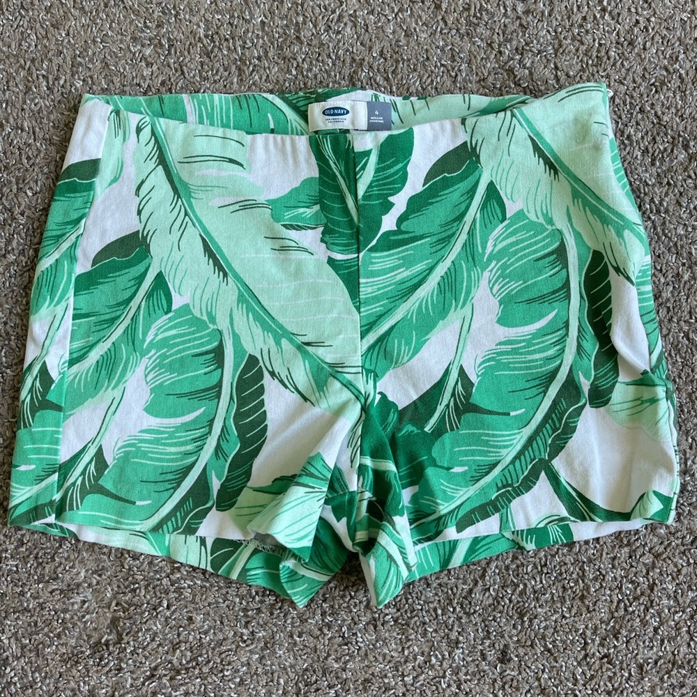 Old navy shorts